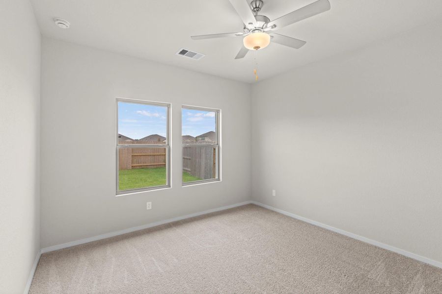 Spacious, unfurnished interior of a new home in Windrose Green, Angleton (Image 8).
