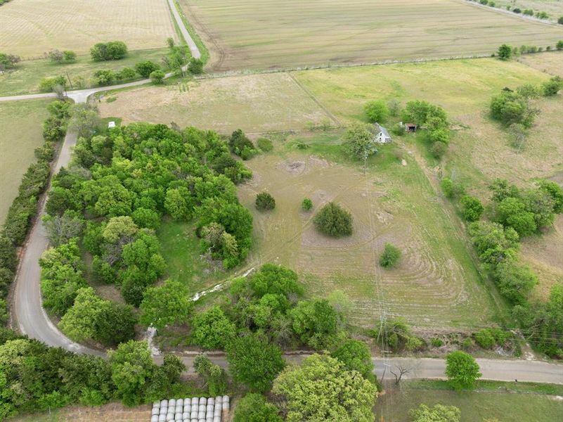 Natural landscape and outdoor views near in Hillsboro (Image 19). Natural landscape and outdoor views near in Hillsboro (Image 19).