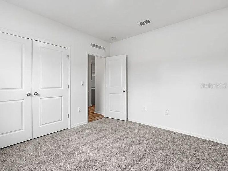 Spacious, unfurnished interior of a new home in Royal Highlands, Brooksville (Image 40).