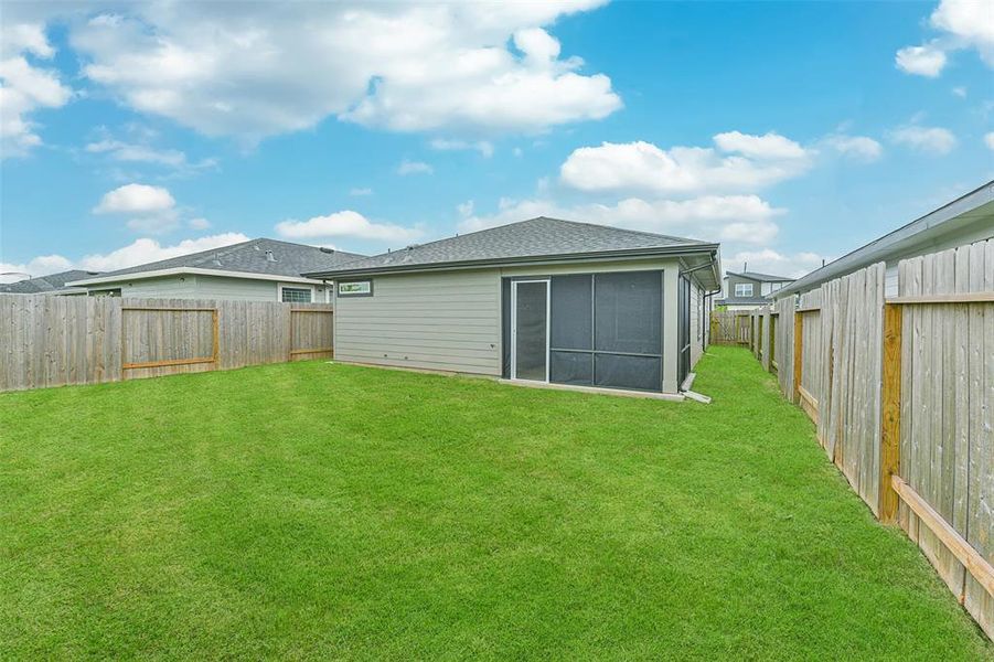 Image 37 of a home in City Gate.