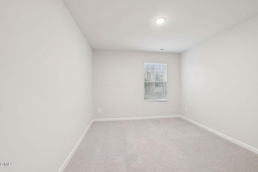 34-web-or-mls-Raleigh - Oak Manor - 121