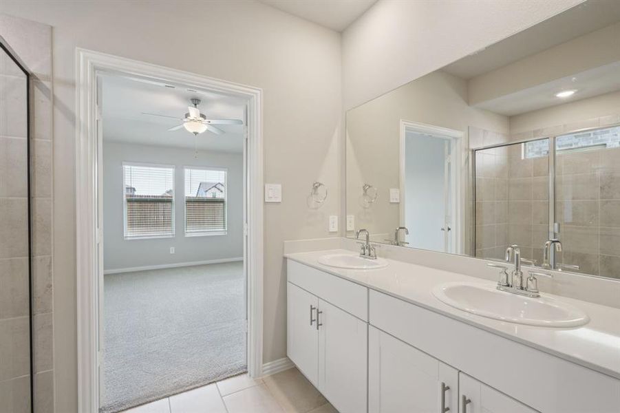 Photo is not of the actual home, but is an inspirational photo of builder’s model home and may depict options, furnishings, and/or decorator features that are not included. Photo is not of the actual home, but is an inspirational photo of builder’s model home and may depict options, furnishings, and/or decorator features that are not included.