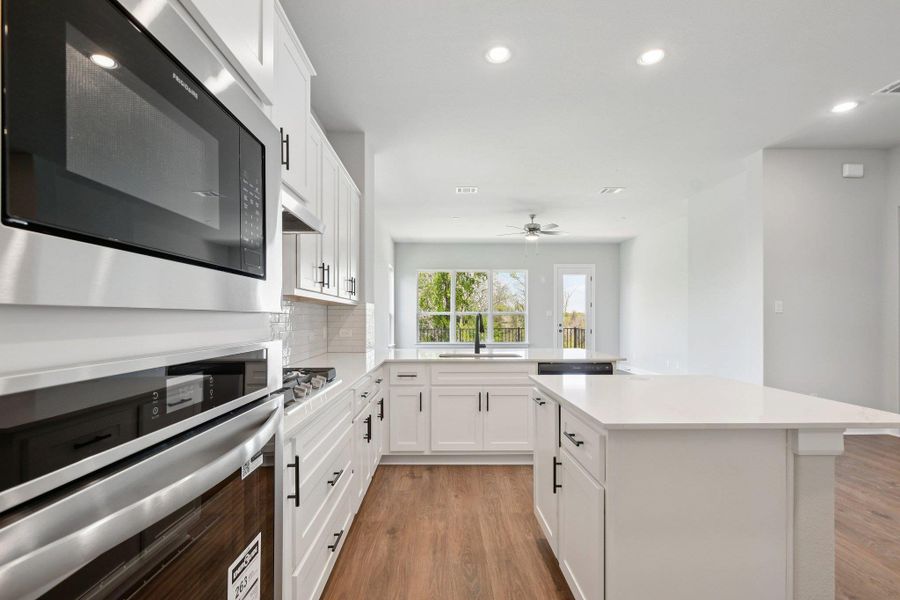 Furnished interior view inside a new home in Cross Creek, Cedar Park (Image 15).
