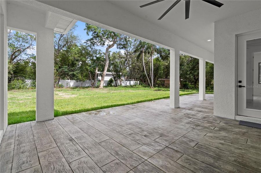 Exterior details and patio area of a home in , New Port Richey (Image 28).