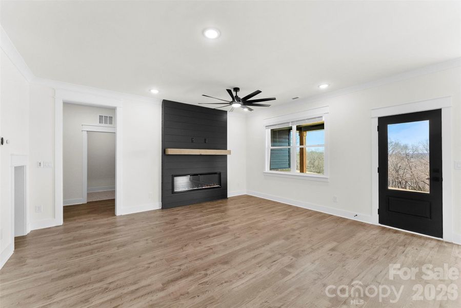 Spacious, unfurnished interior of a new home in , Kings Mountain (Image 26). Spacious, unfurnished interior of a new home in , Kings Mountain (Image 26).