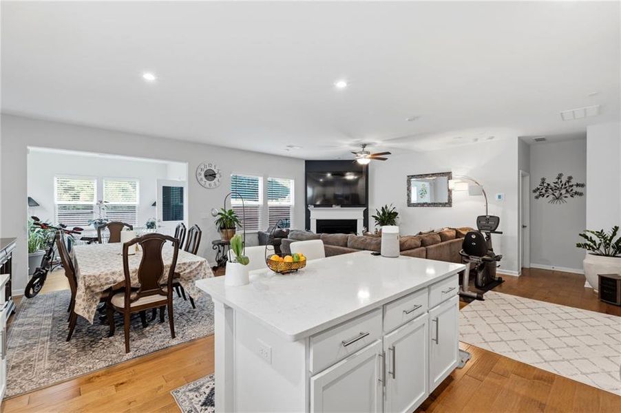 Furnished interior view inside a new home in , Grayson (Image 12).