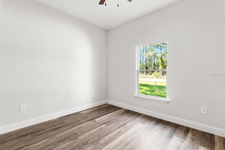 Spacious, unfurnished interior of a new home in , Dunnellon (Image 16).