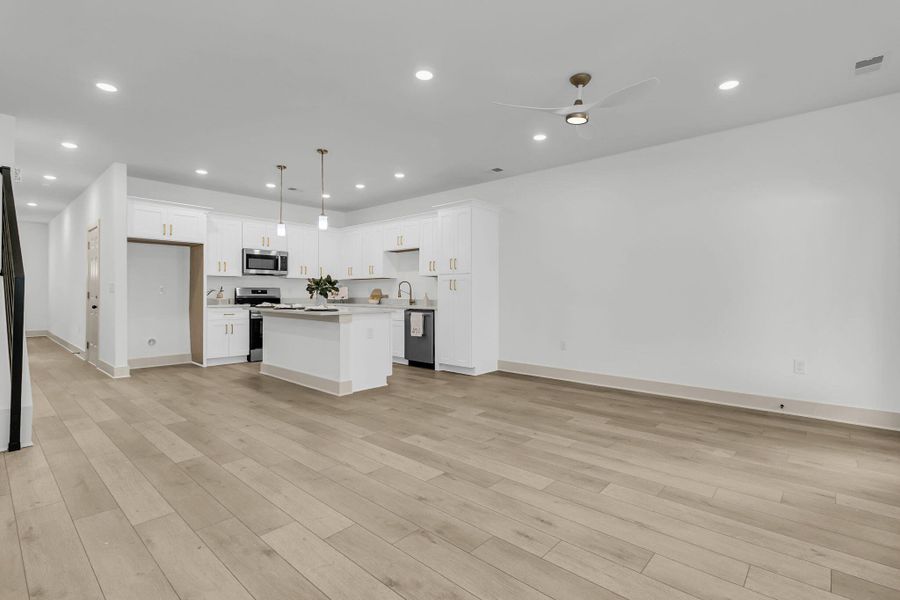 Spacious, unfurnished interior of a new home in , North Charleston (Image 24).
