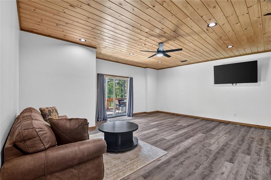 Spacious, unfurnished interior of a new home in , Talking Rock (Image 20). Spacious, unfurnished interior of a new home in , Talking Rock (Image 20).