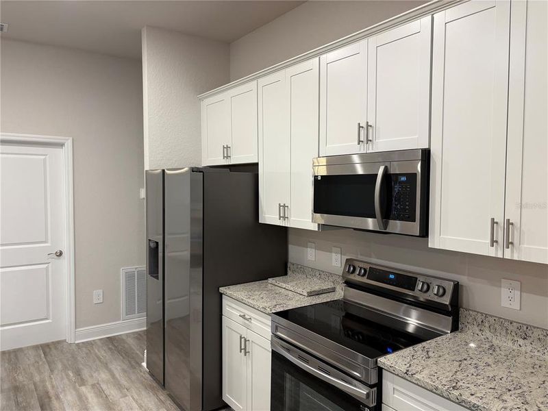 Furnished interior view inside a new home in , Lakeland (Image 15).