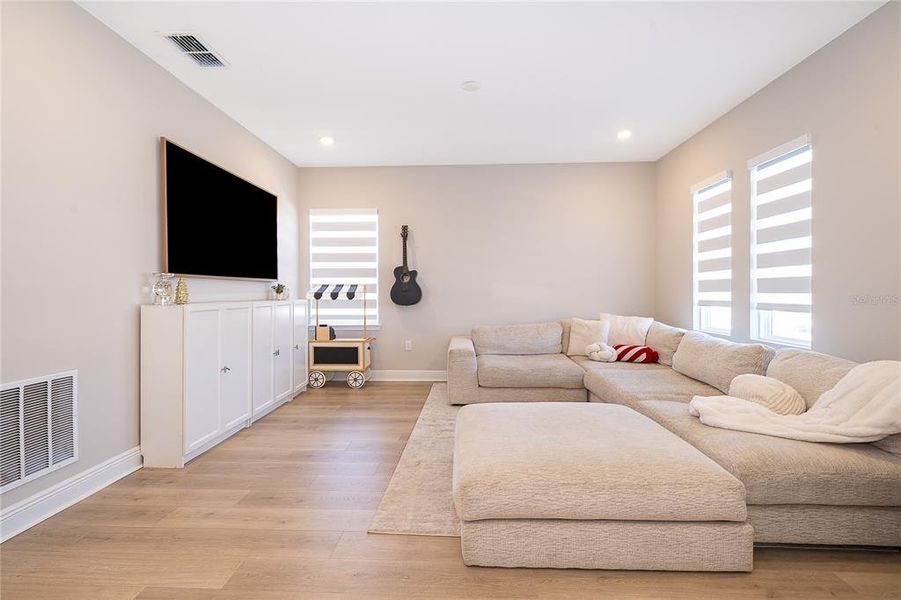 Furnished interior view inside a new home in Bella Collina, Montverde (Image 11). Furnished interior view inside a new home in Bella Collina, Montverde (Image 11).