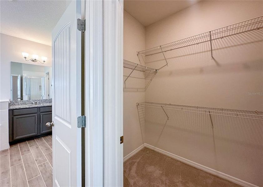 Image 36 of a home in .