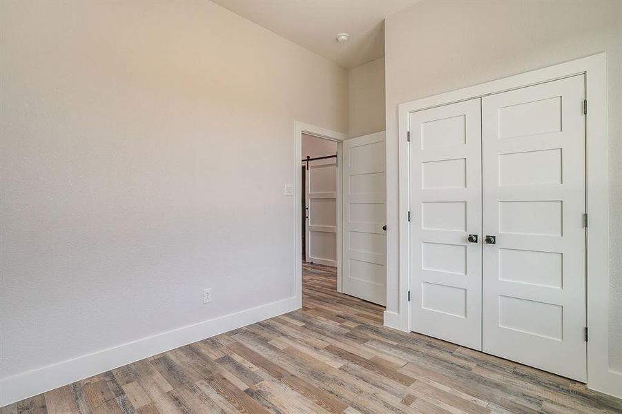 Spacious, unfurnished interior of a new home in , Granbury (Image 29). Spacious, unfurnished interior of a new home in , Granbury (Image 29).