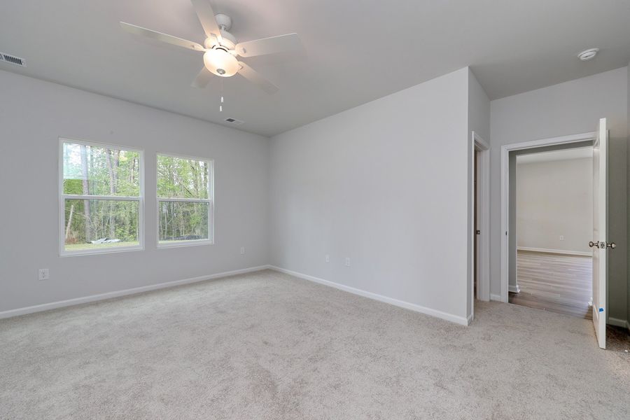 Spacious, unfurnished interior of a new home in Jordan Grove, Conway (Image 22).