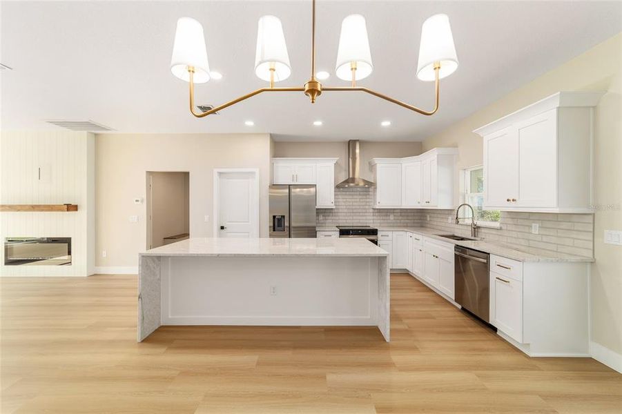 Furnished interior view inside a new home in , Ocala (Image 7).
