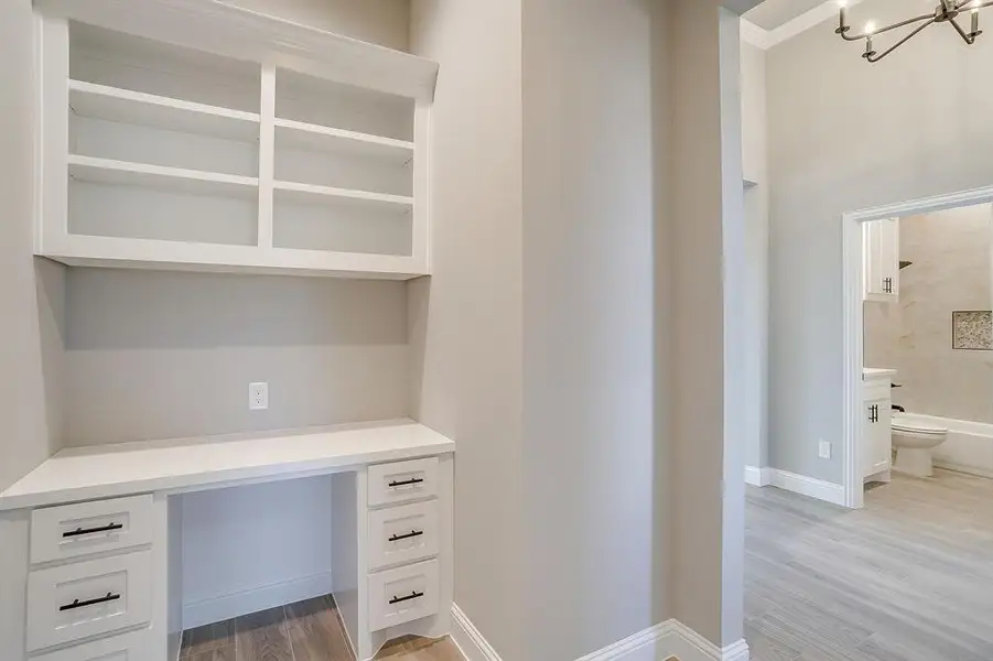 Furnished interior view inside a new home in , Weatherford (Image 11).