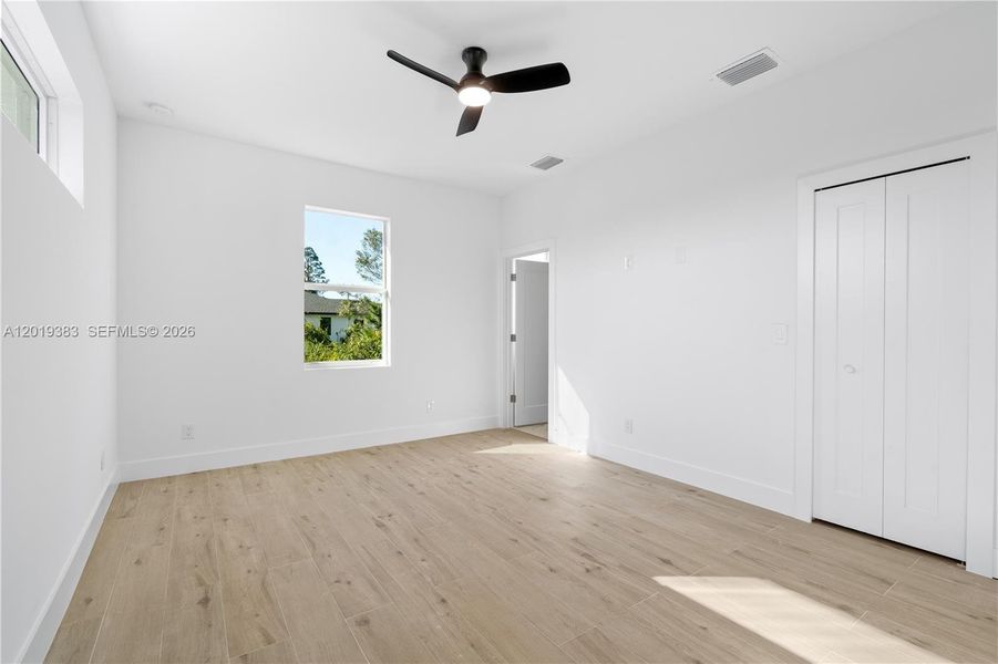Spacious, unfurnished interior of a new home in , Lehigh Acres (Image 28). Spacious, unfurnished interior of a new home in , Lehigh Acres (Image 28).