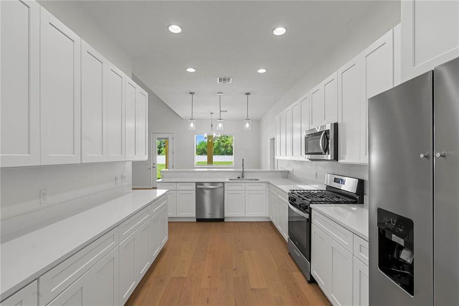 Image 40 of a home in .