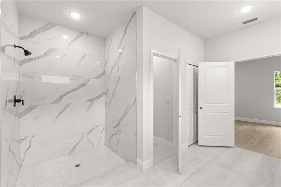 Image 38 of a home in .