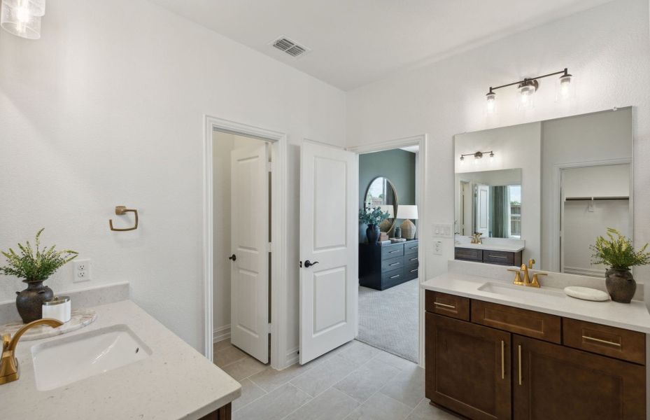 Furnished interior view inside a new home in Wellington, Fort Worth (Image 14).