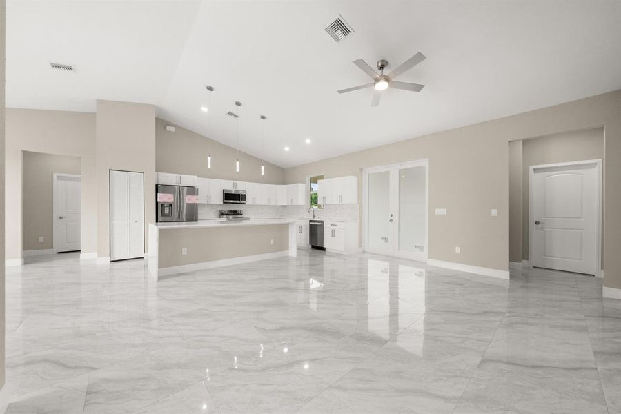 interior - family room 2