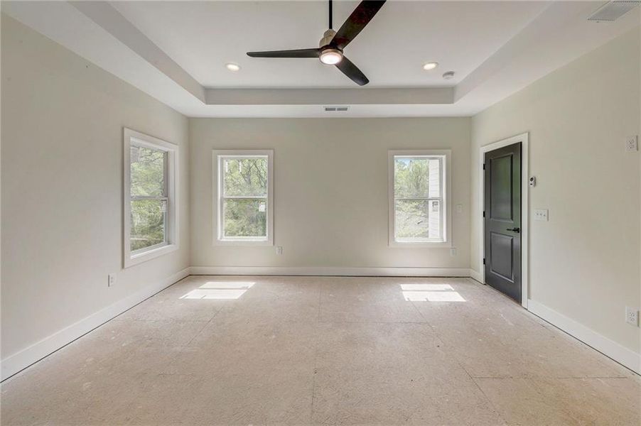 Spacious, unfurnished interior of a new home in , Atlanta (Image 29). Spacious, unfurnished interior of a new home in , Atlanta (Image 29).