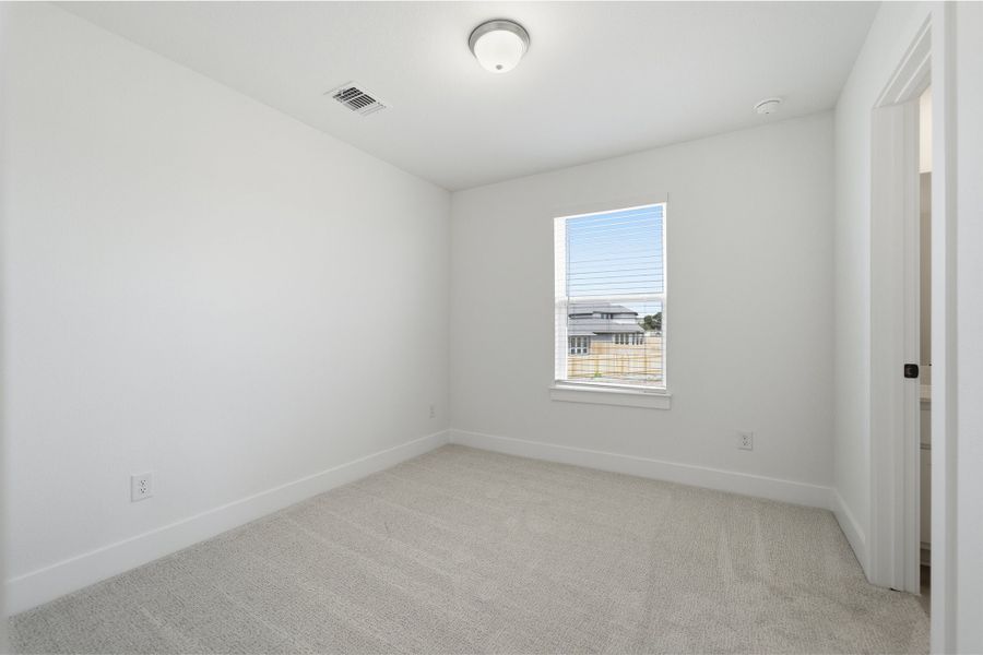 Spacious, unfurnished interior of a new home in Santa Rita Ranch, Liberty Hill (Image 54). Spacious, unfurnished interior of a new home in Santa Rita Ranch, Liberty Hill (Image 54).