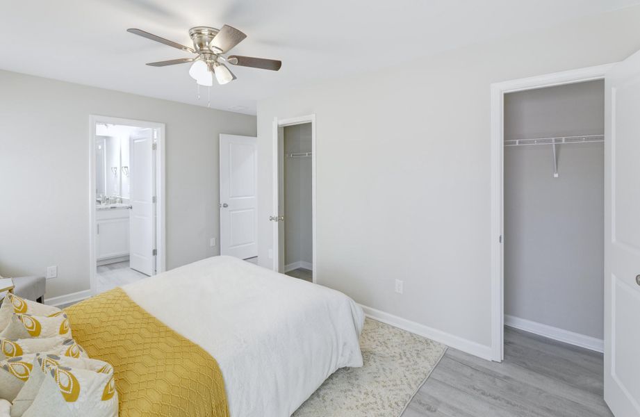 Furnished interior view inside a new home in , Walterboro (Image 14).