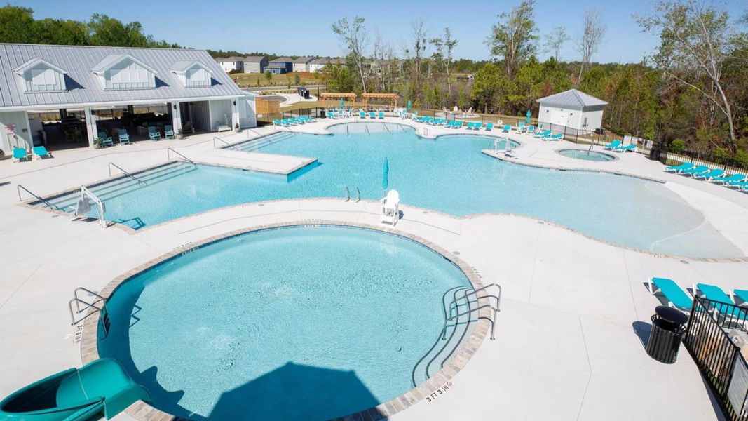 Community amenities in The Willows at Blake Farm, Wilmington (Image 29).