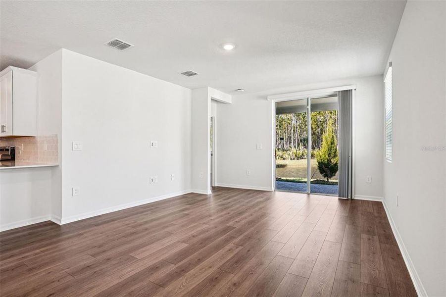 Spacious, unfurnished interior of a new home in Ridgehaven - Villas, Ormond Beach (Image 18).