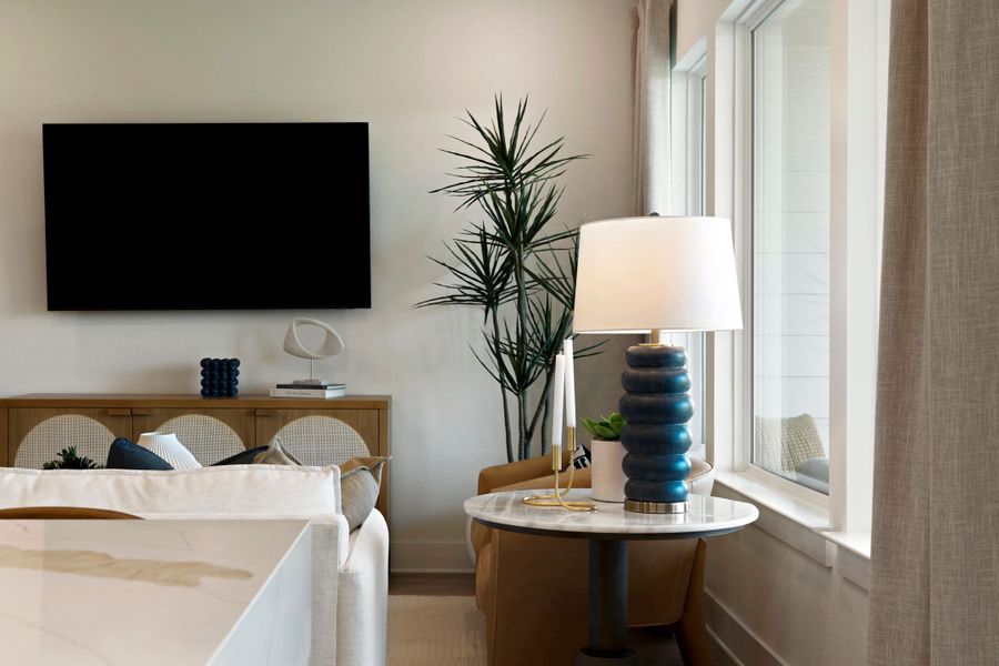 Representative furnished interior of a home built from the Meridian by Tri Pointe Homes in Wolf Ranch, Georgetown (Image 27).