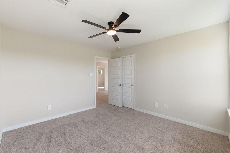 Spacious, unfurnished interior of a new home in , Fresno (Image 37).