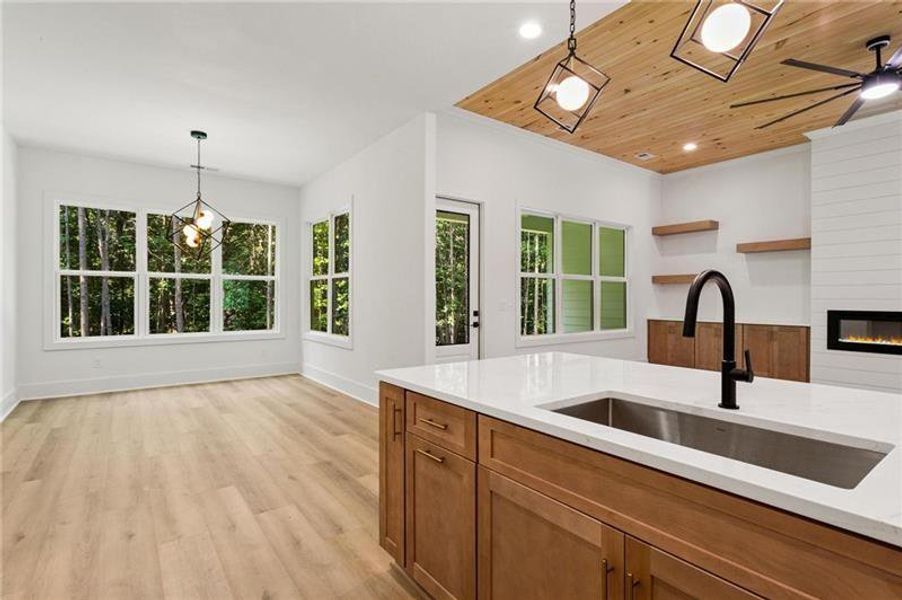 Furnished interior view inside a new home in , Jasper (Image 15).