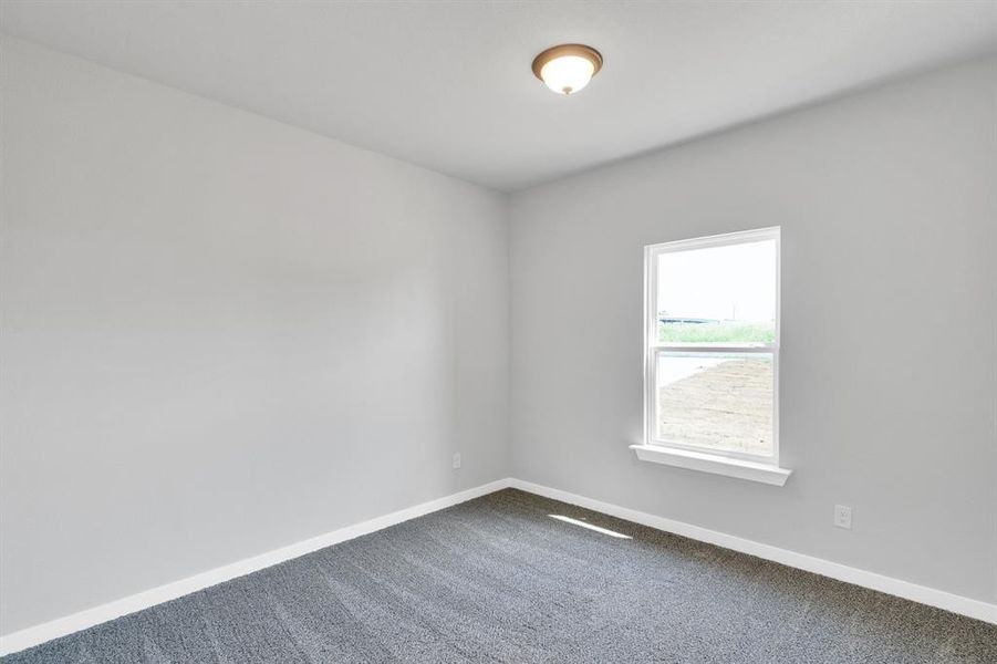 Spacious, unfurnished interior of a new home in , Palmer (Image 21).