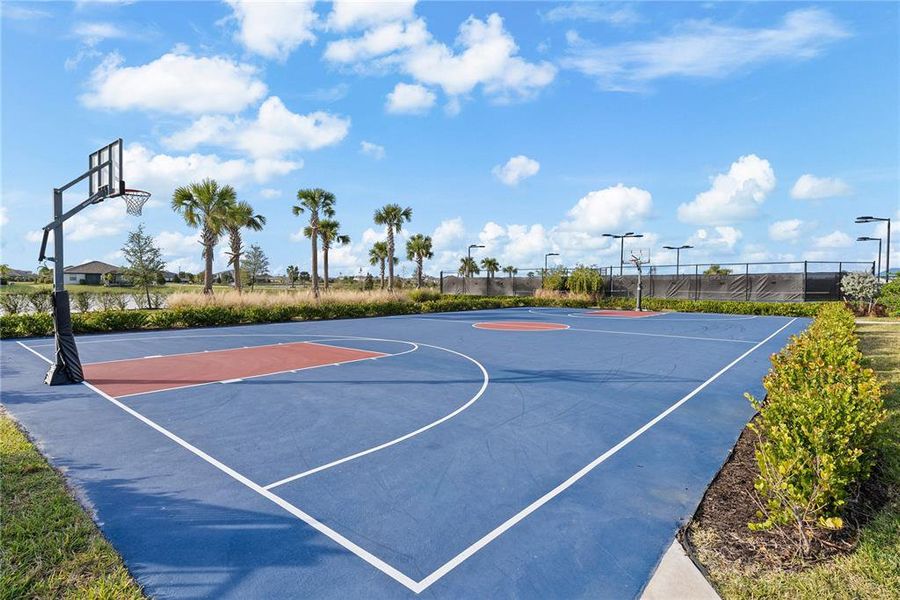 Community amenities in , Bradenton (Image 51).