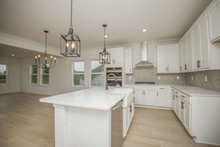 *Photo of example home. Selections and Finishes May Vary.*