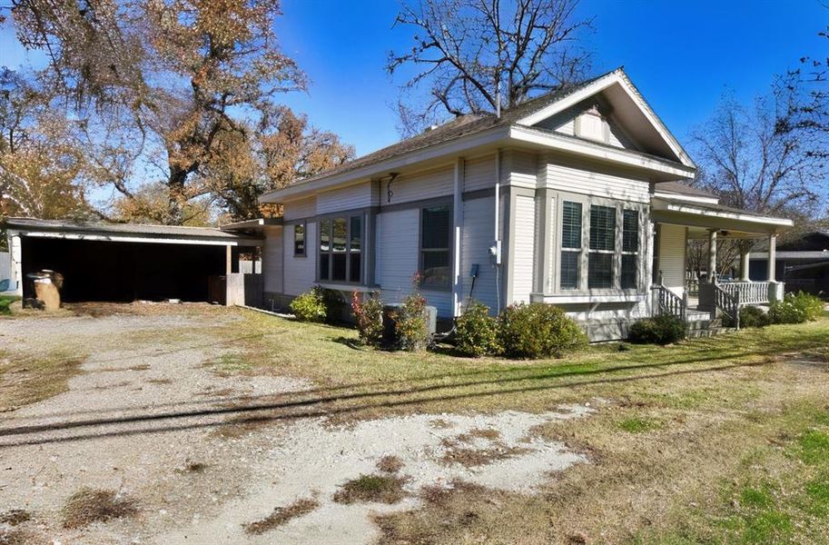 Image 34 of a home in .