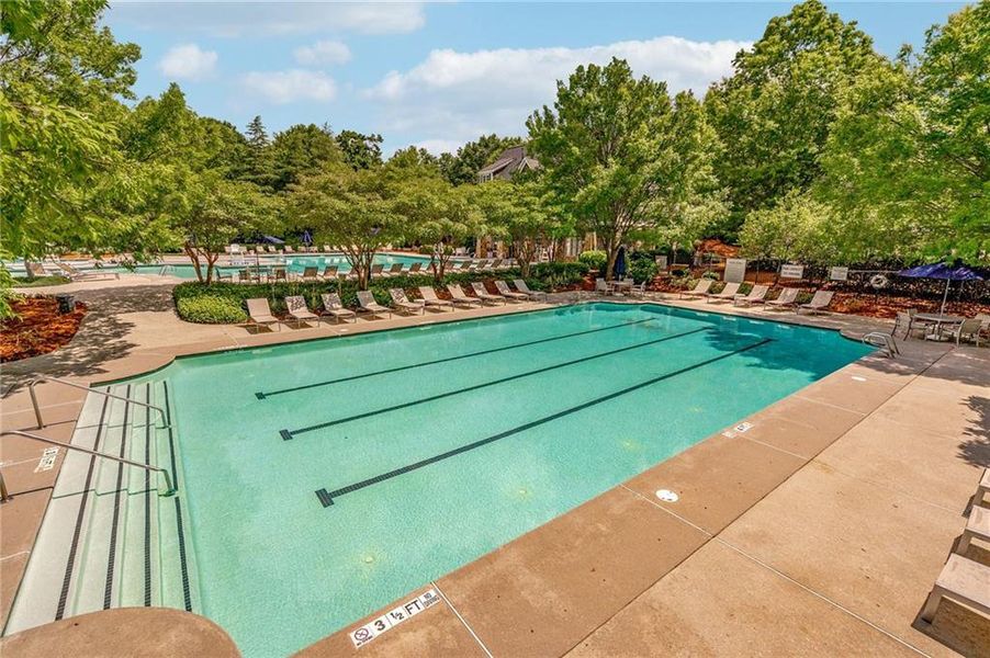 Community amenities in , Canton (Image 67).