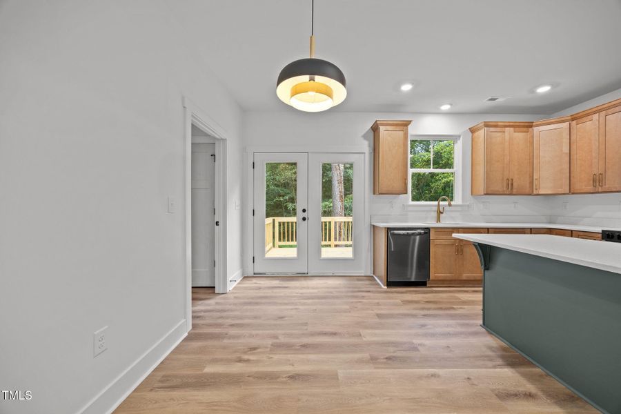 14-web-or-mls-IMG_5972 14-web-or-mls-IMG_5972