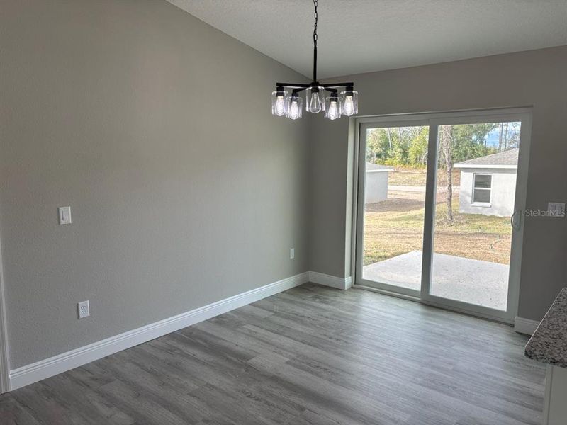 Spacious, unfurnished interior of a new home in , Citrus Springs (Image 18).