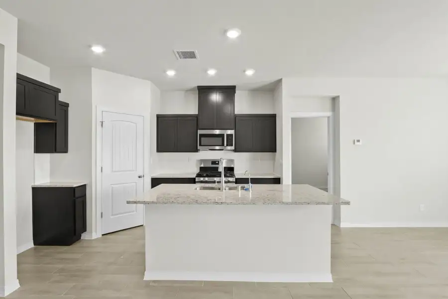 Representative furnished interior of a home built from the Prickly Pear by View Homes in Paseo del Este, El Paso (Image 10).