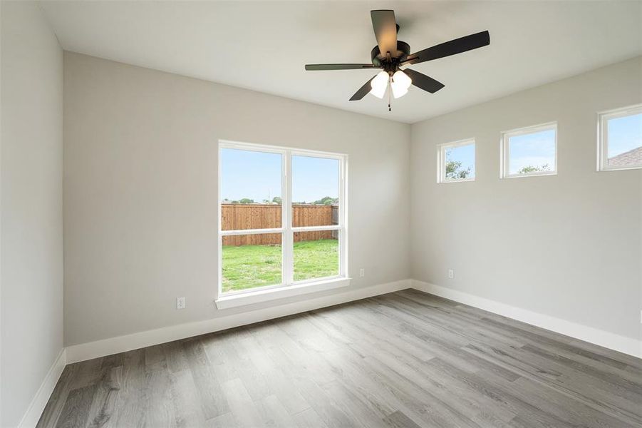Spacious, unfurnished interior of a new home in , Mabank (Image 26).