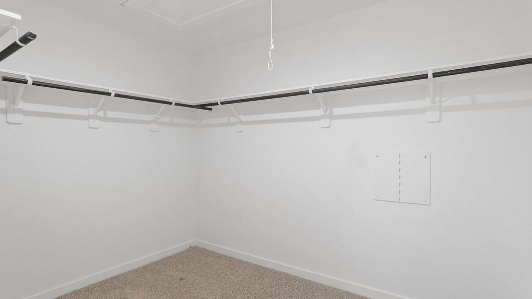 Spacious, unfurnished interior of a new home in Tamarron, Fulshear (Image 22).