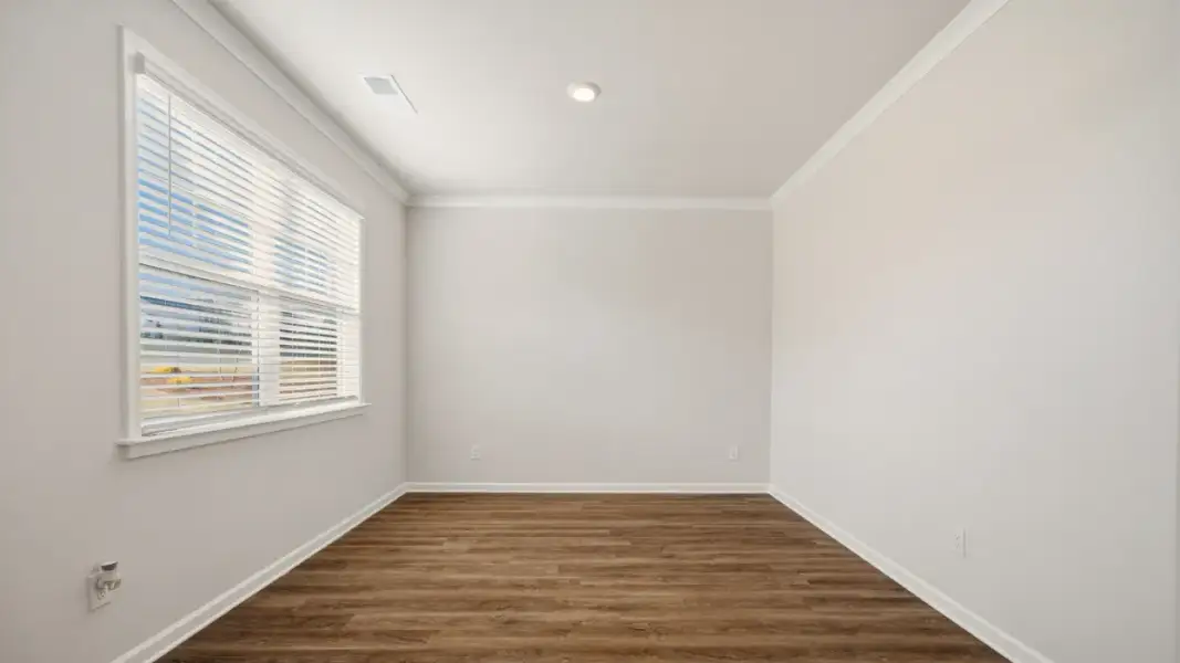 Spacious, unfurnished interior of a new home in Kingston Ranch at Lake Oconee, Buckhead (Image 12). Spacious, unfurnished interior of a new home in Kingston Ranch at Lake Oconee, Buckhead (Image 12).