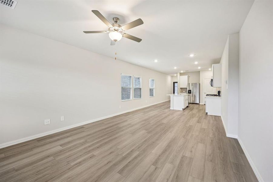 Spacious, unfurnished interior of a new home in Parks at Foster Crossing - Spring Series, Anna (Image 22).