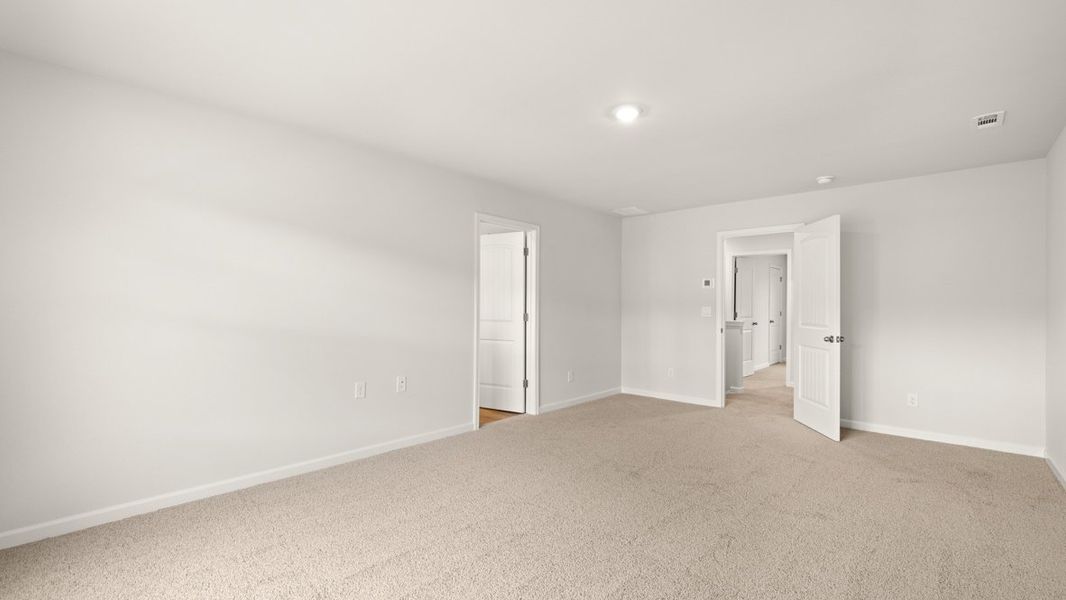 Representative unfurnished interior of a home built from the Hayden by D.R. Horton in Hamptons at Riverwood South, Dallas (Image 24).
