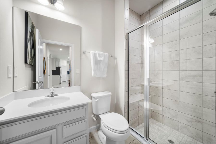 Guest bathroom downstairs