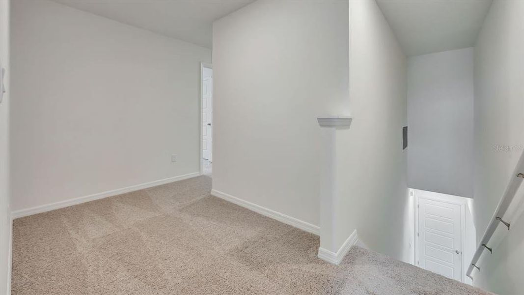 Spacious, unfurnished interior of a new home in , Haines City (Image 21).