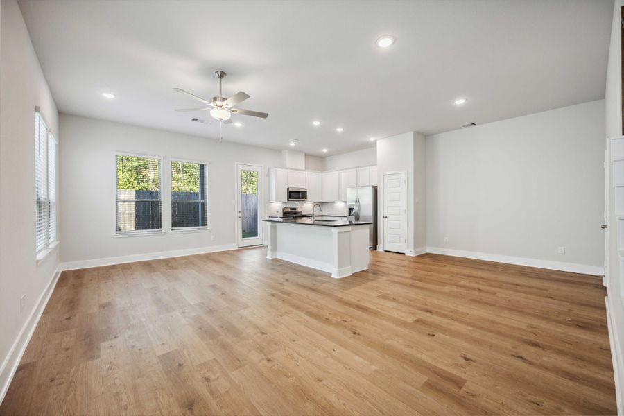 4004 Baja Ln - Bradley - Family Room/Kitchen