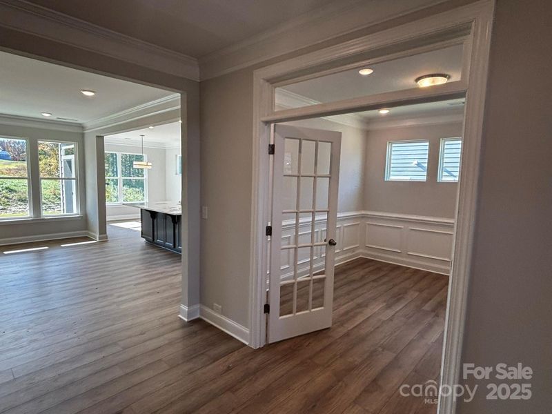 Spacious, unfurnished interior of a new home in Waterford Commons, Rock Hill (Image 10).